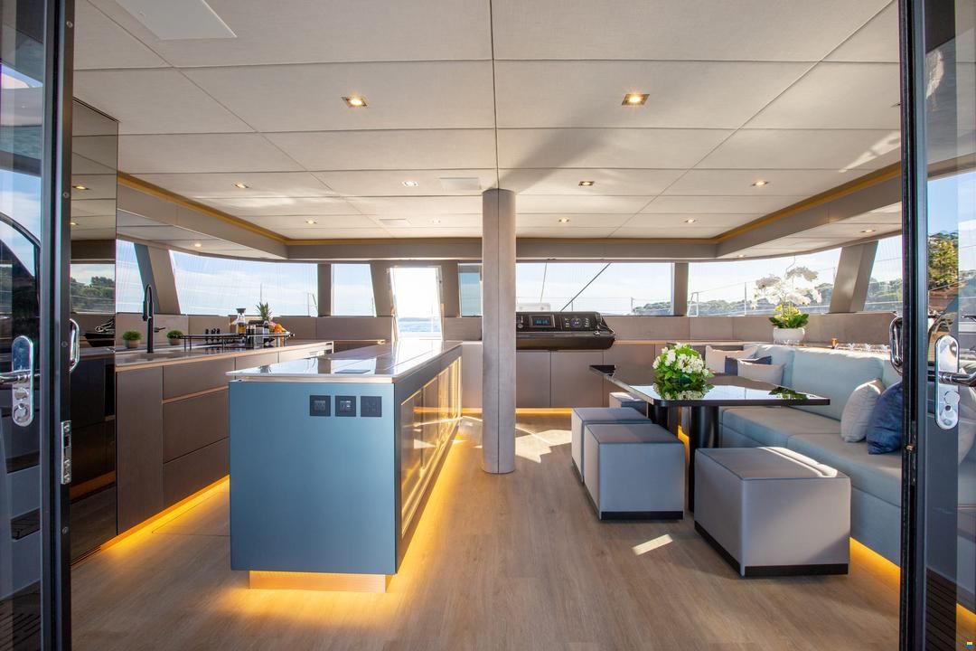 Sunreef 60 Sailing