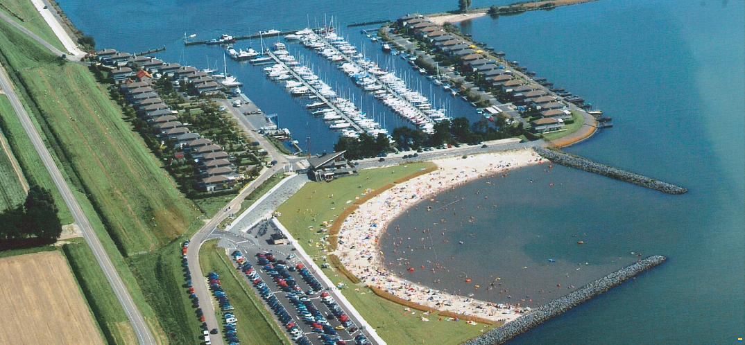 Te koop: Ligplaats Schokkerstrand