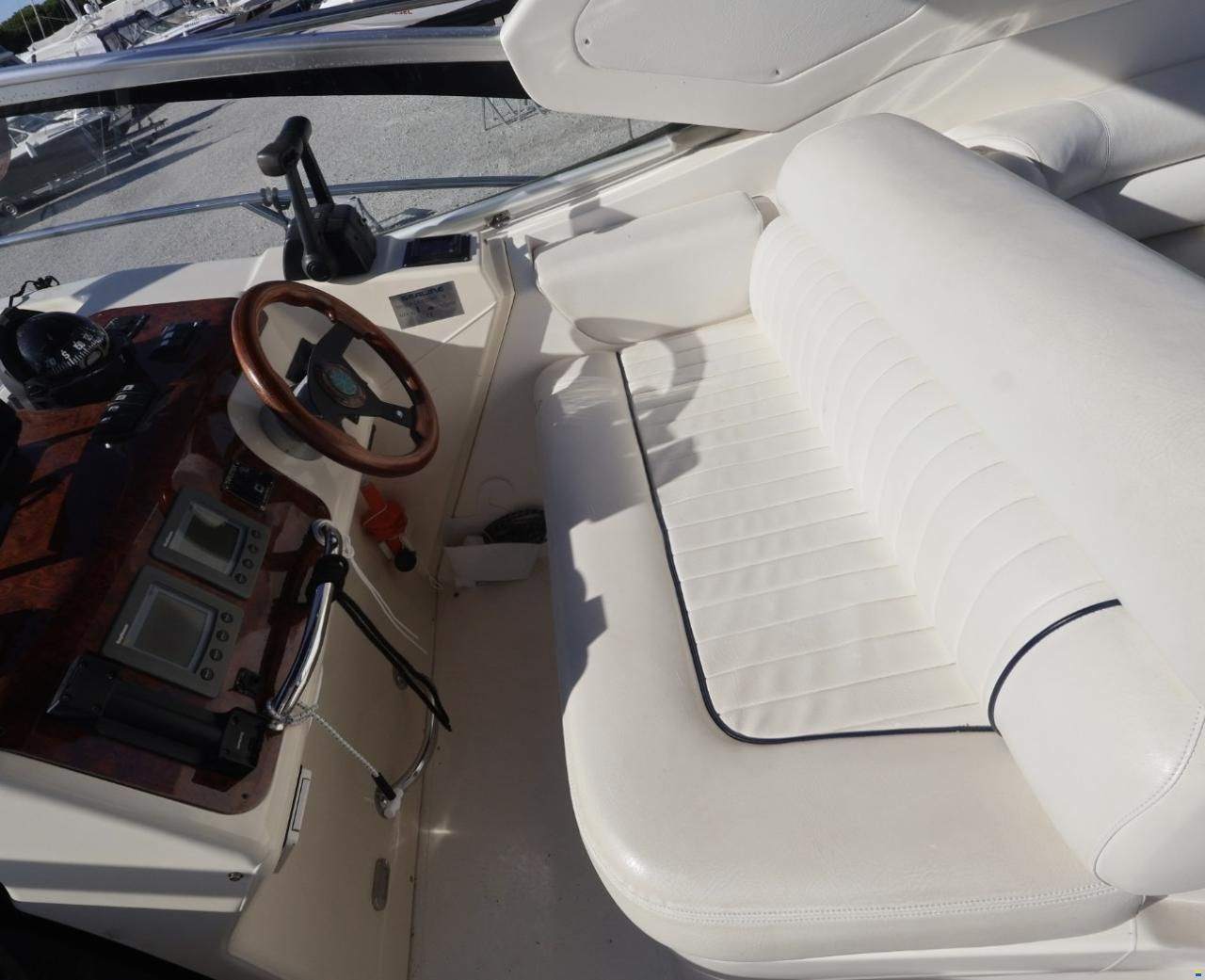 Sealine S34 Natante