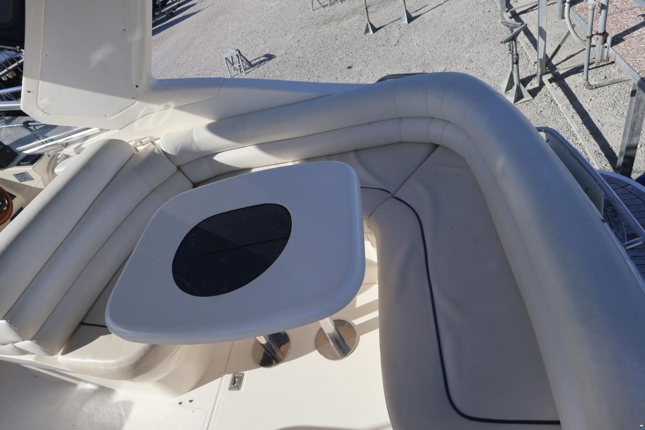 Sealine S34 Natante