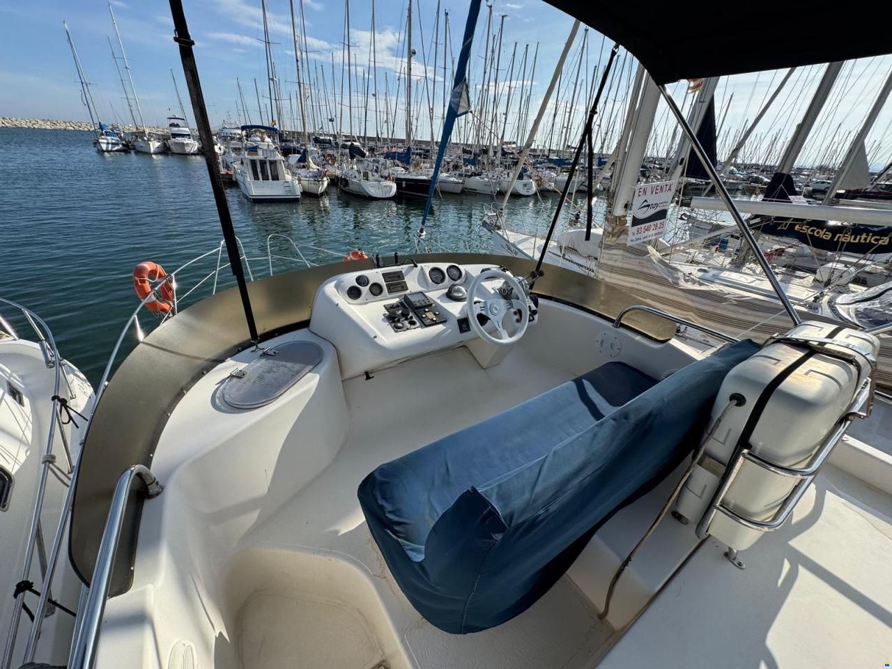 Sealine 330 Flybridge