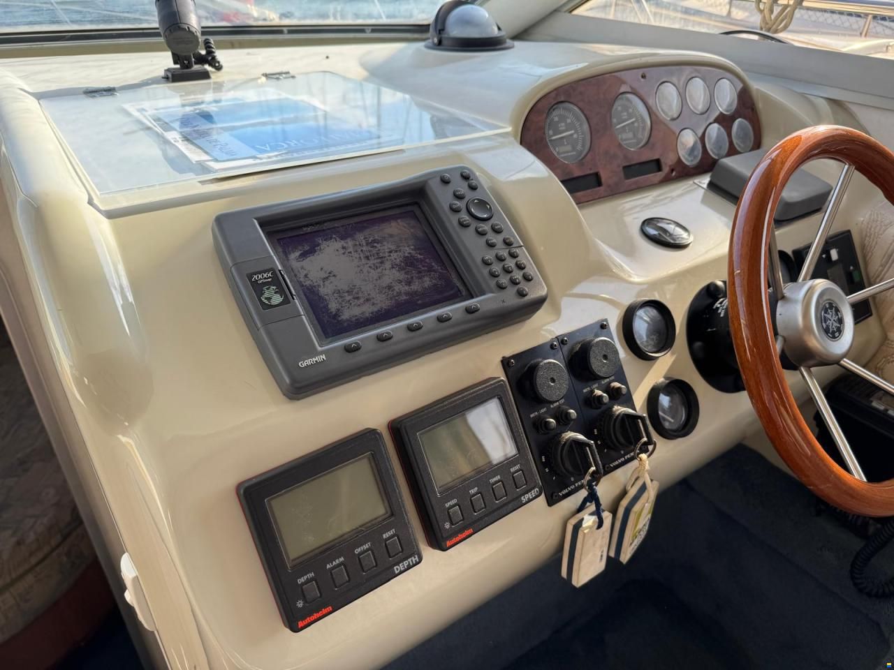 Sealine 330 Flybridge