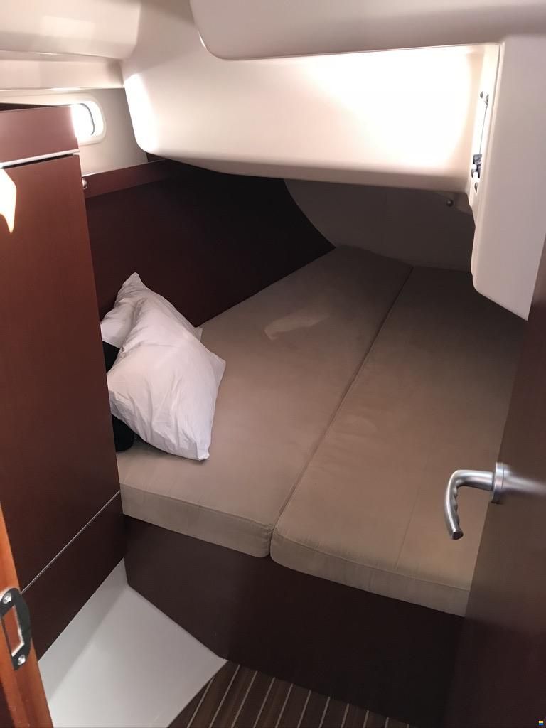 Hanse 385