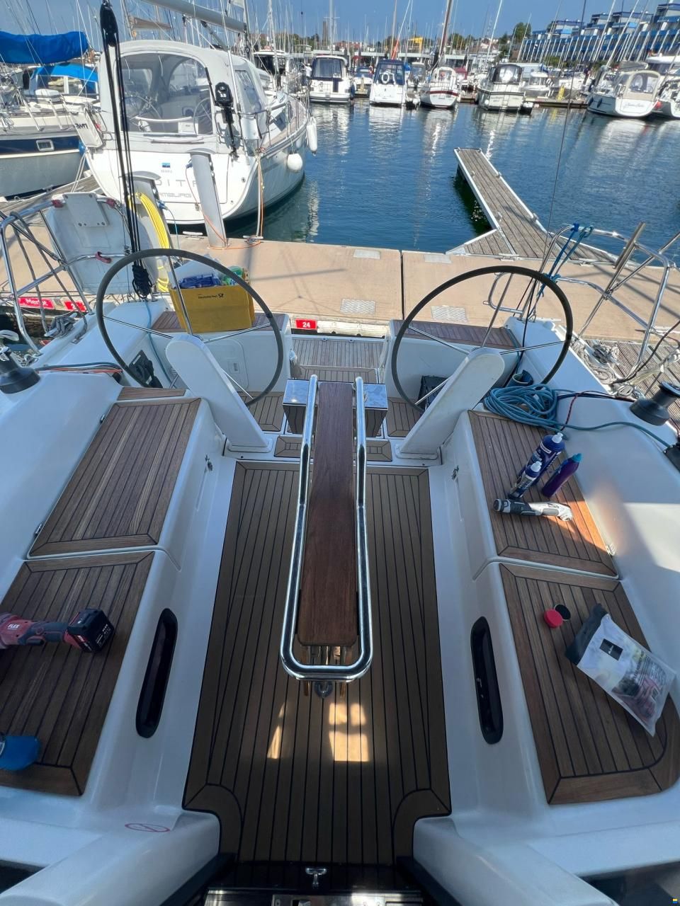 Hanse 385