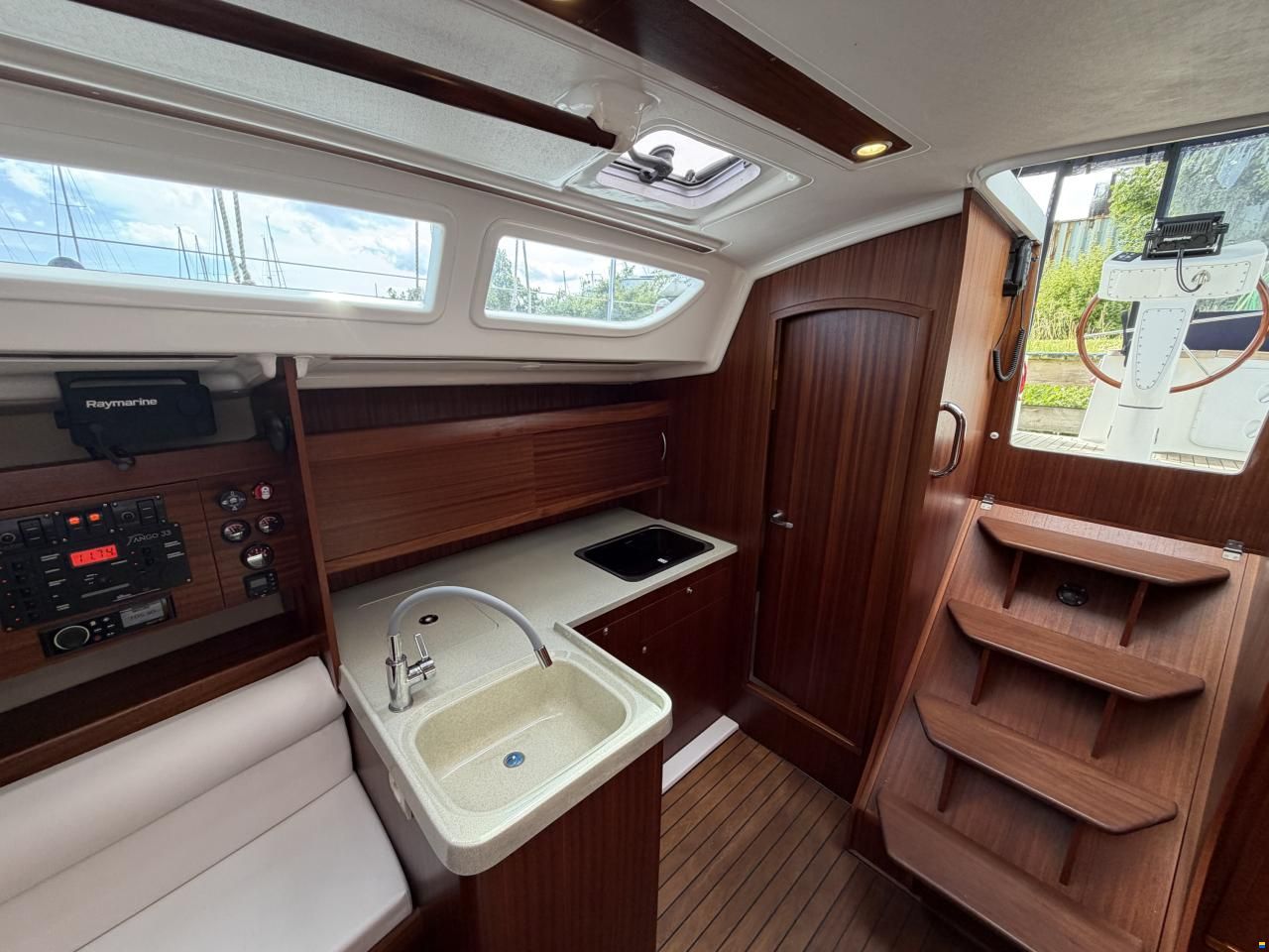 Solina Tango 33