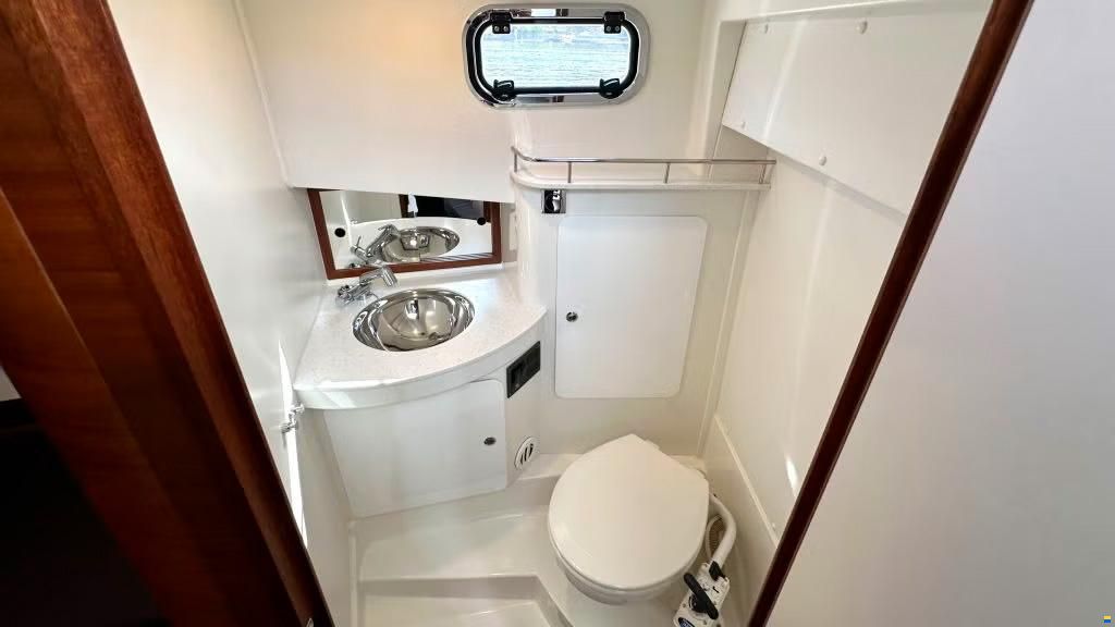 Paragon Yachts 31 Cabin