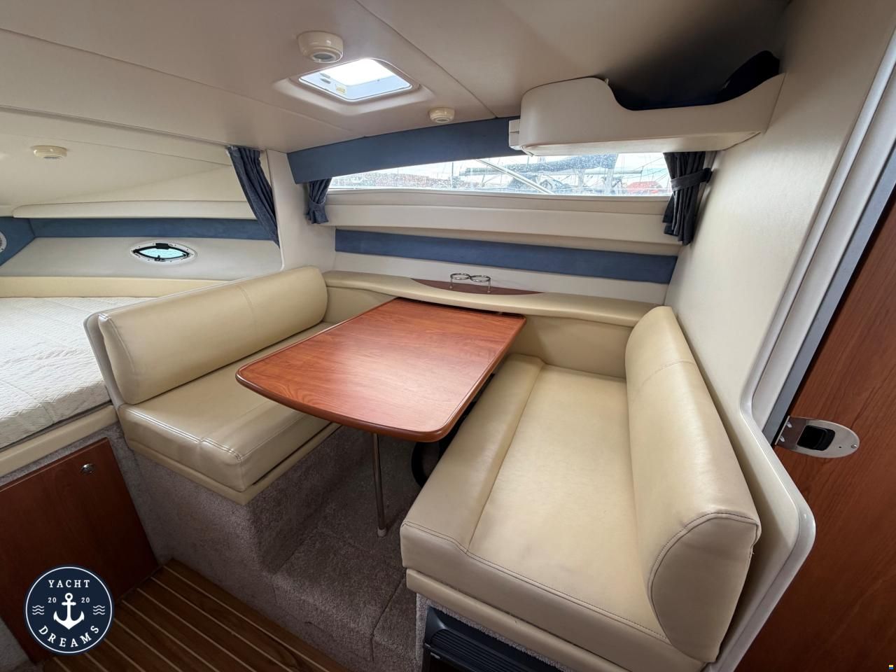 Bayliner 285