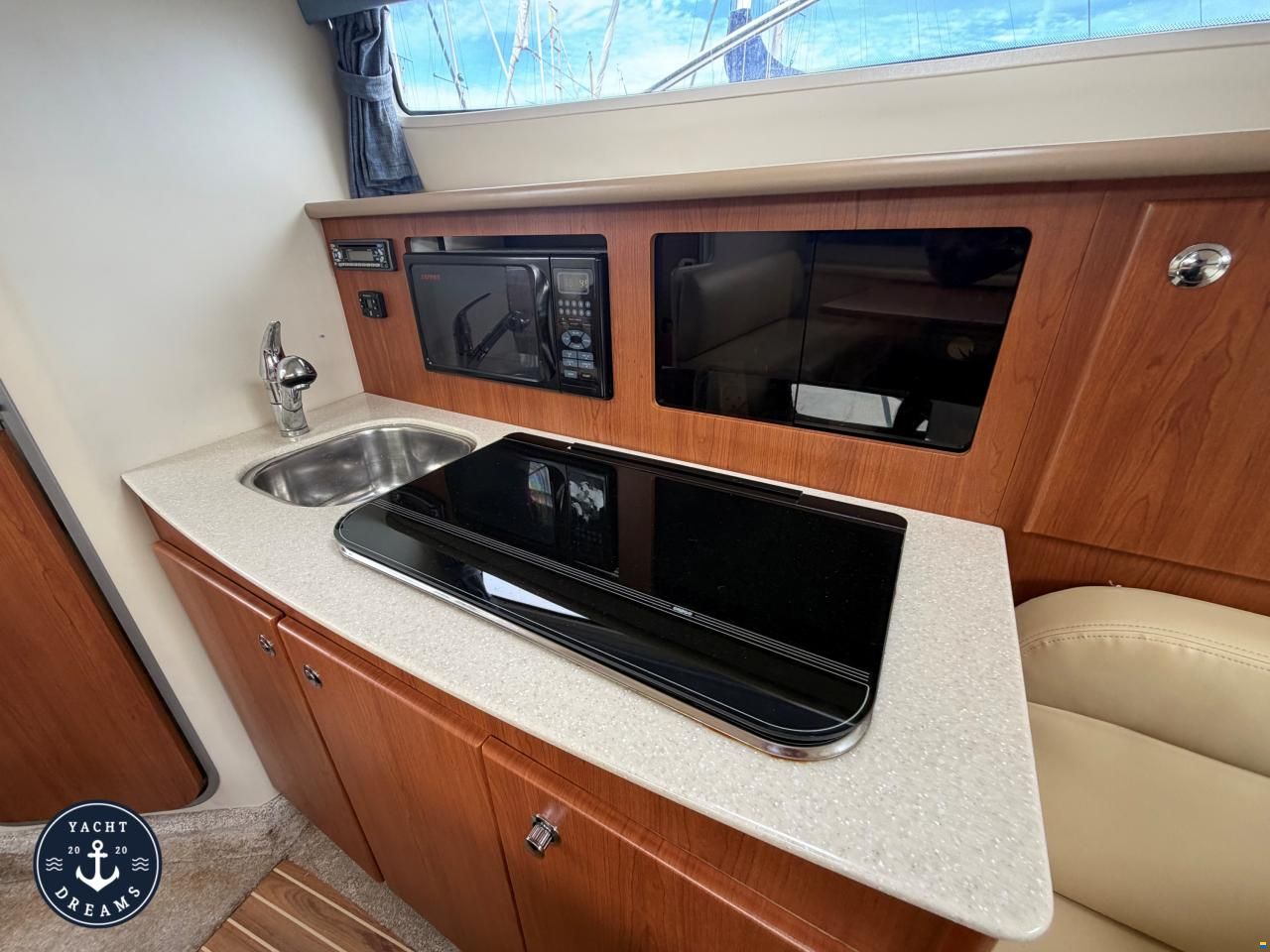 Bayliner 285