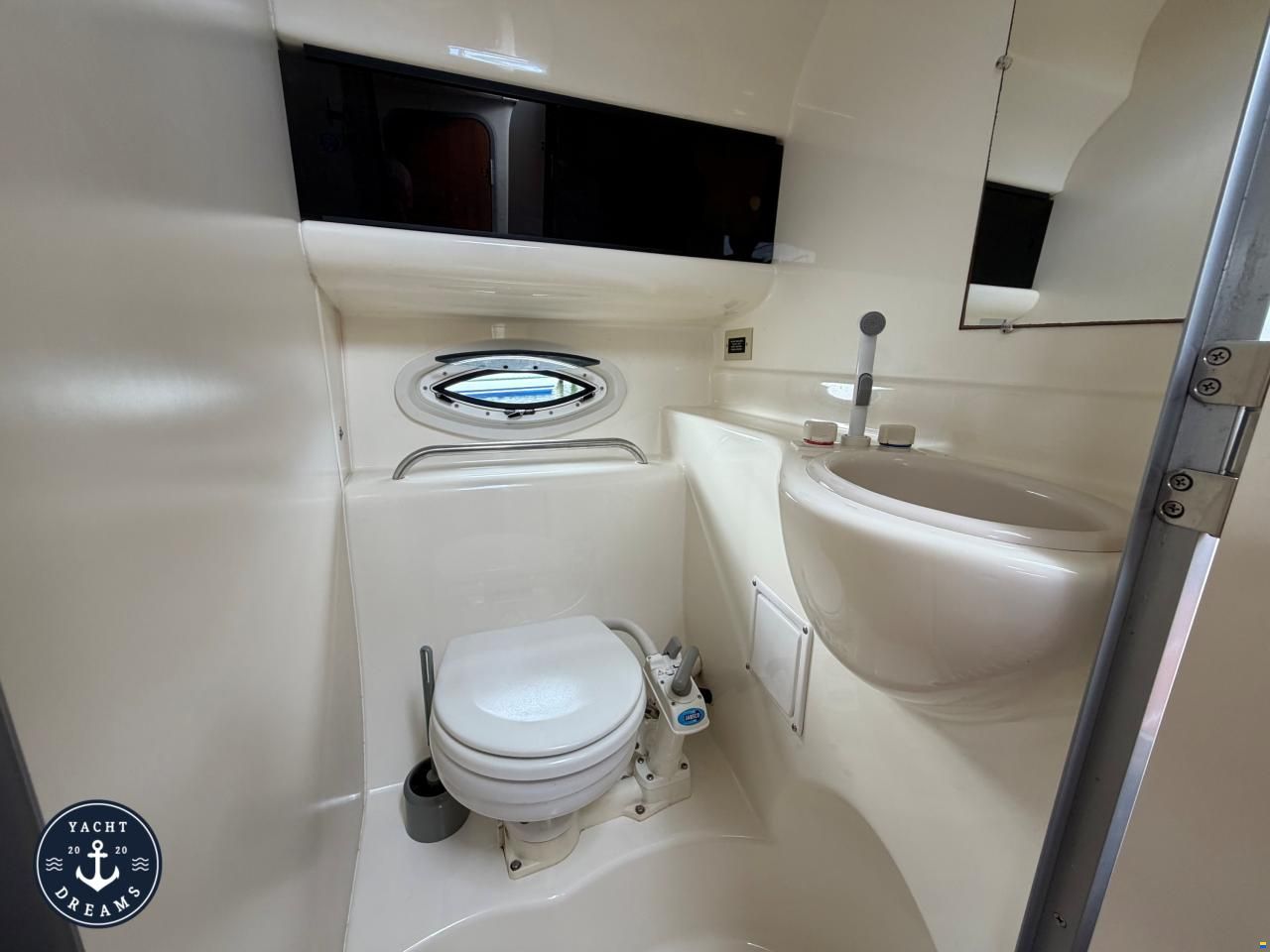 Bayliner 285