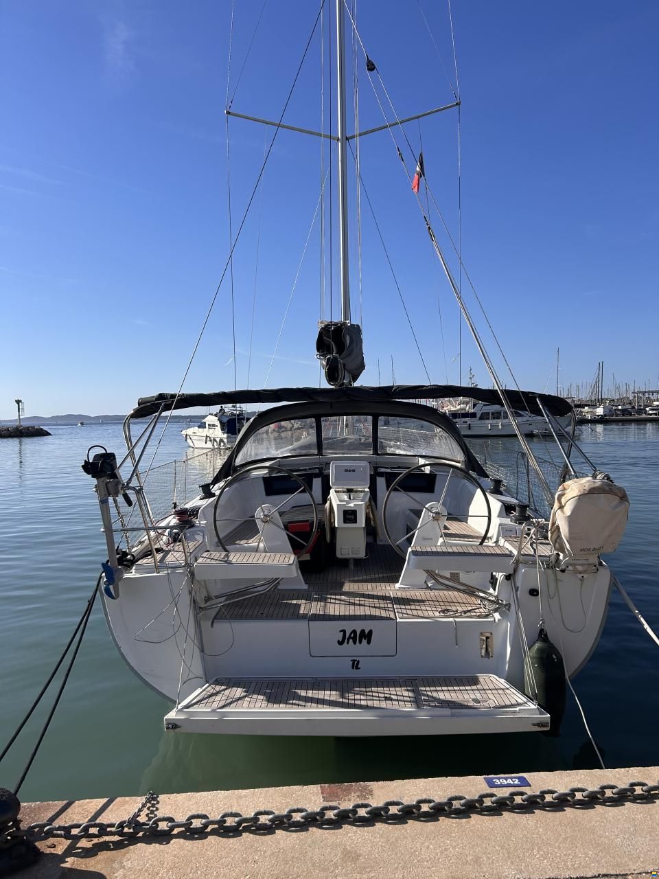 Hanse 418