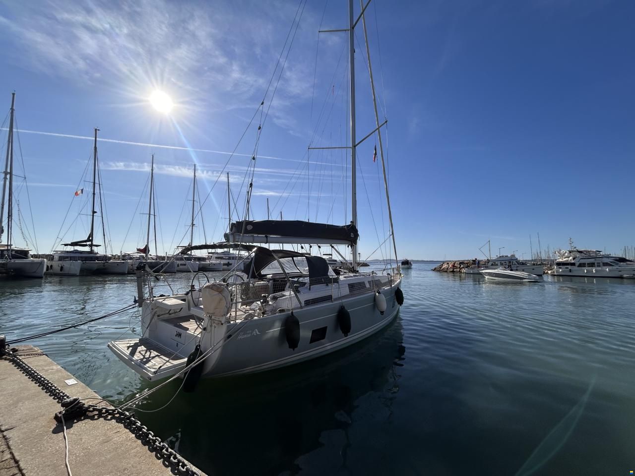 Hanse 418