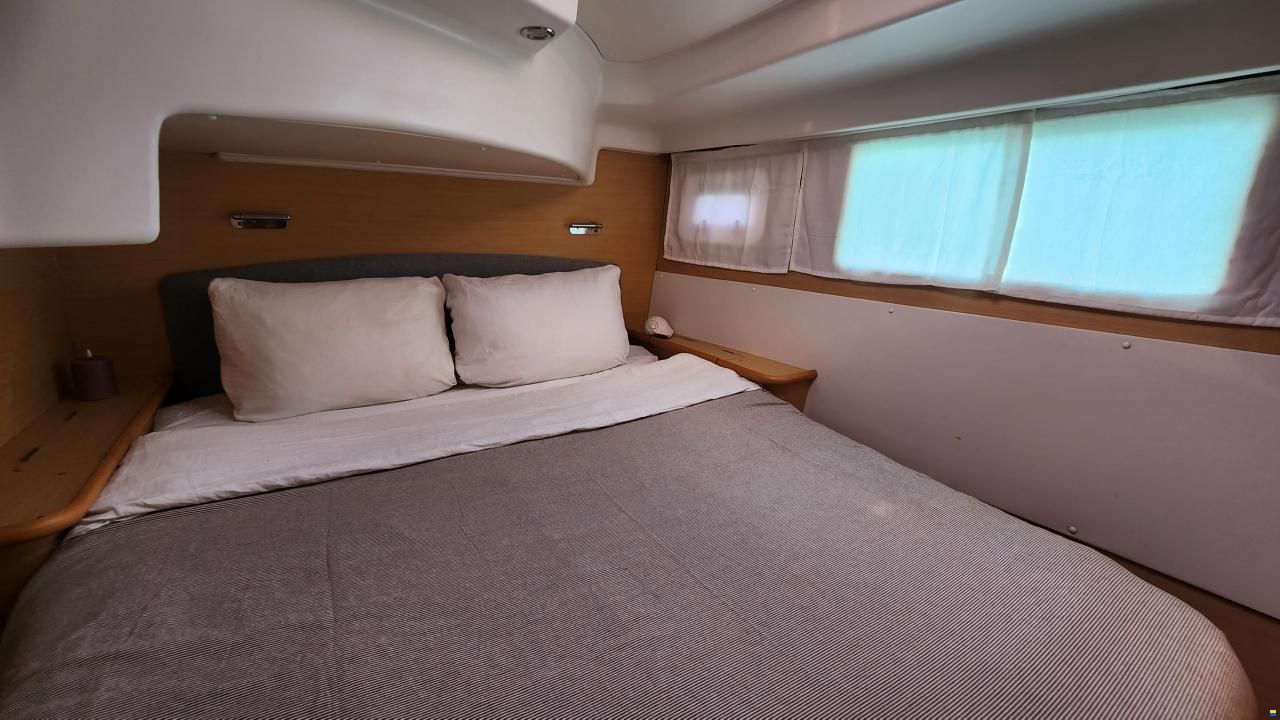 Lagoon 440