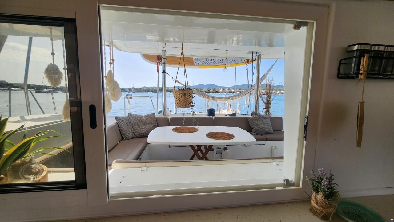 Lagoon 440