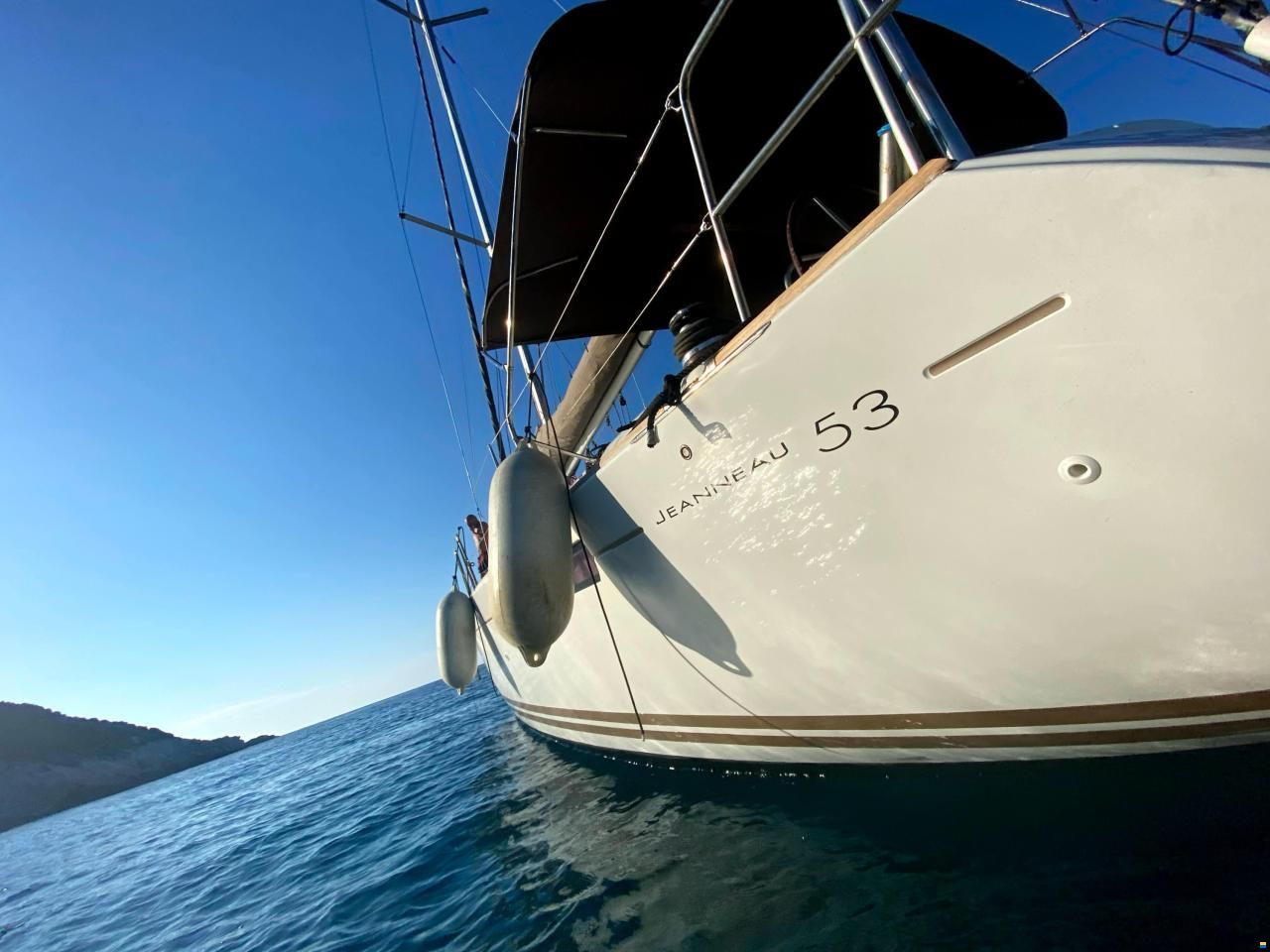 Jeanneau 53