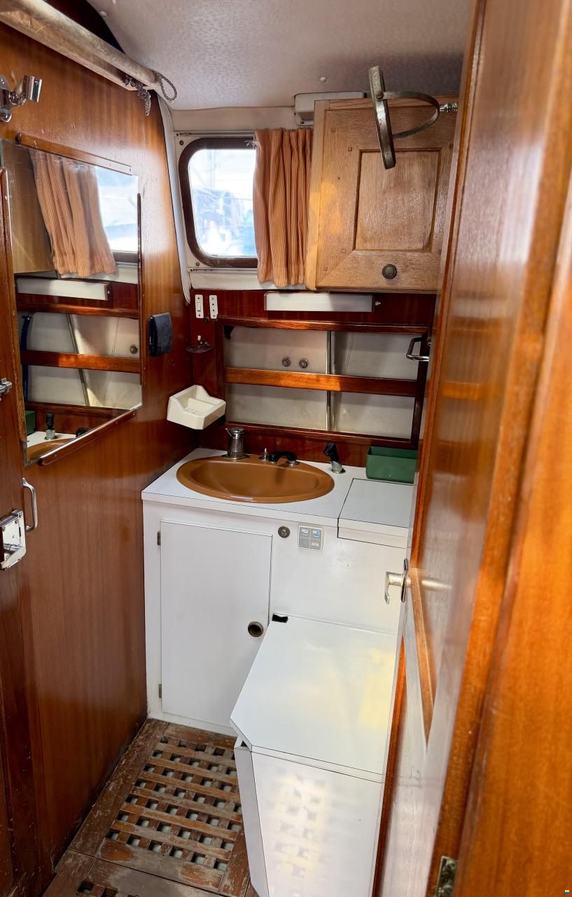 Kirie Ketch Fifty 40