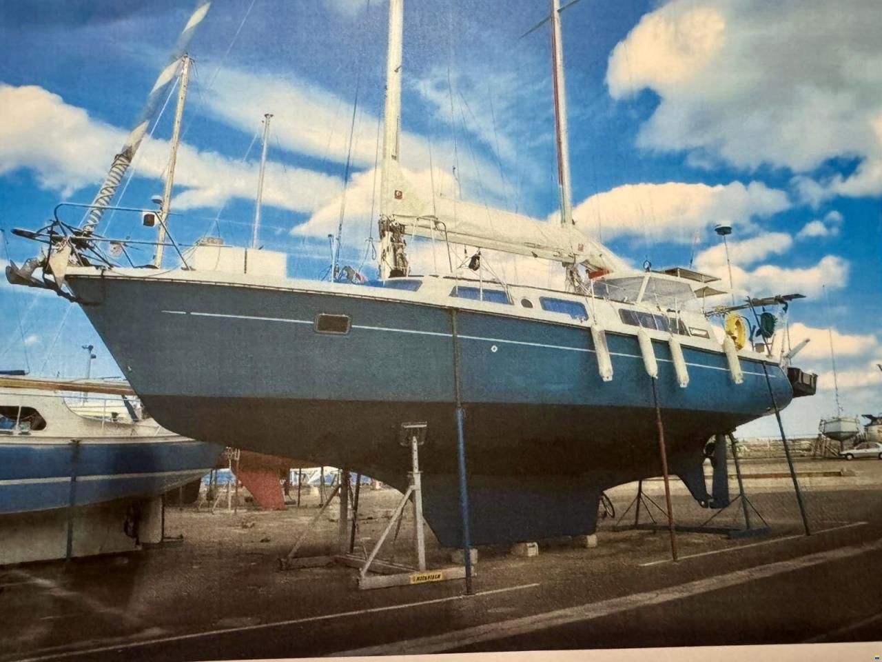 KIRIE KETCH FIFTY 40