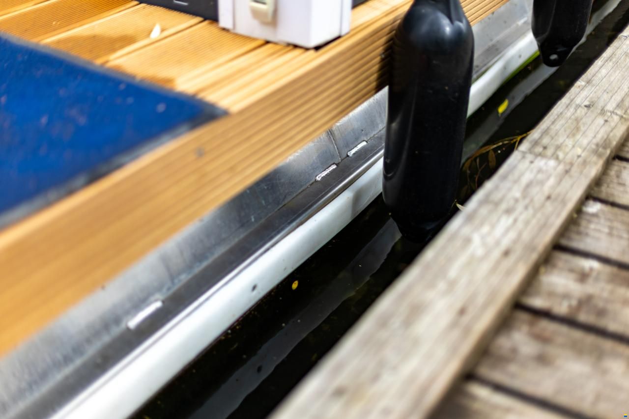 Hausboot 11000x4300 Lux Edition