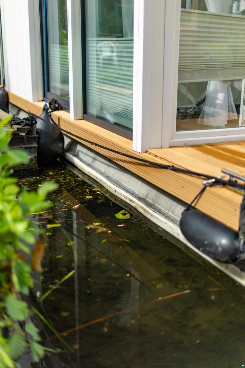 Hausboot 11000x4300 Lux Edition