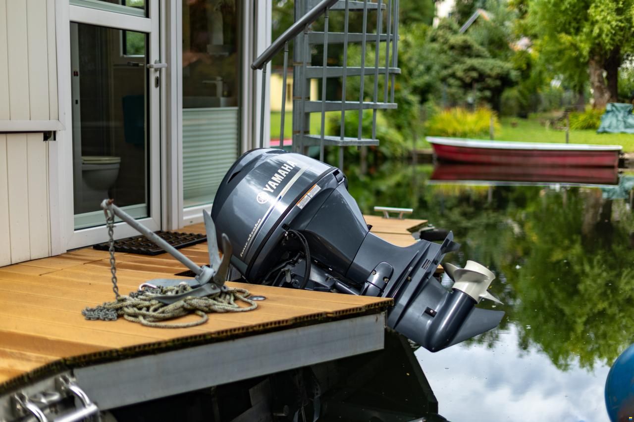 Hausboot 11000x4300 Lux Edition