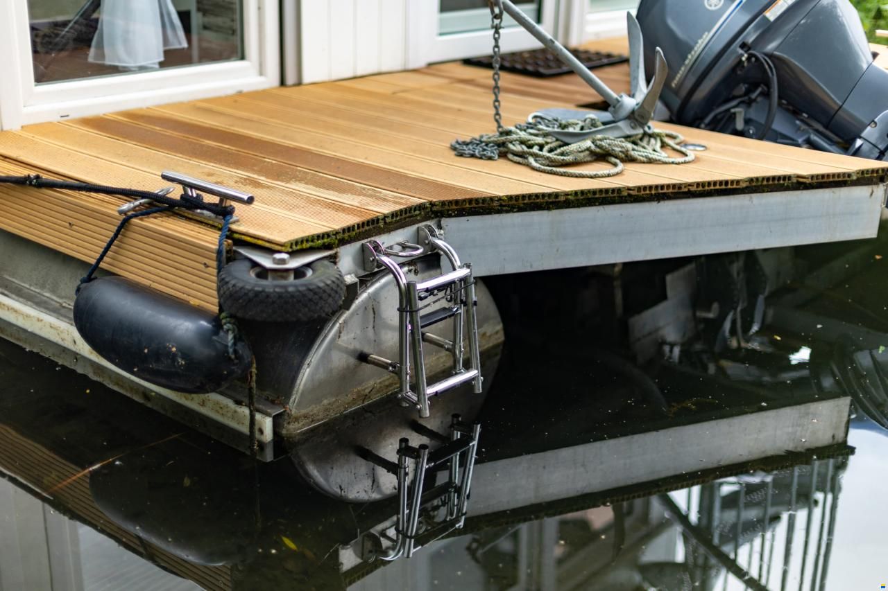 Hausboot 11000x4300 Lux Edition