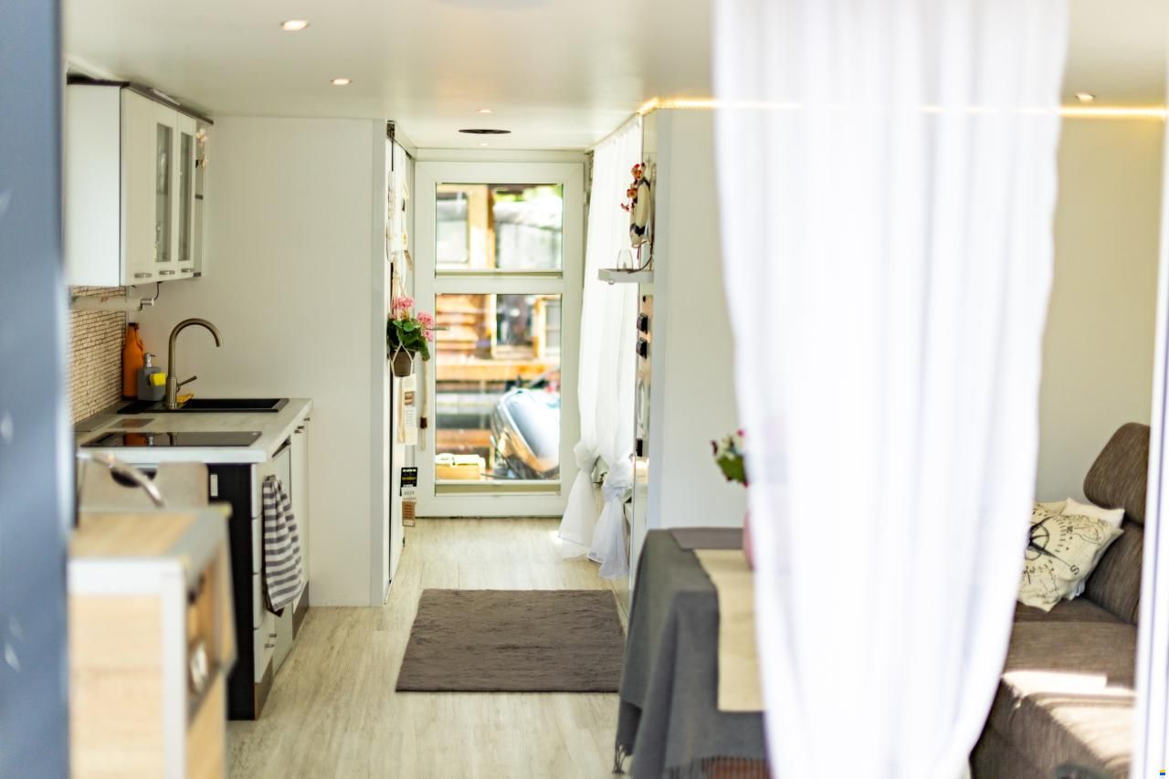 Hausboot 11000x4300 Lux Edition