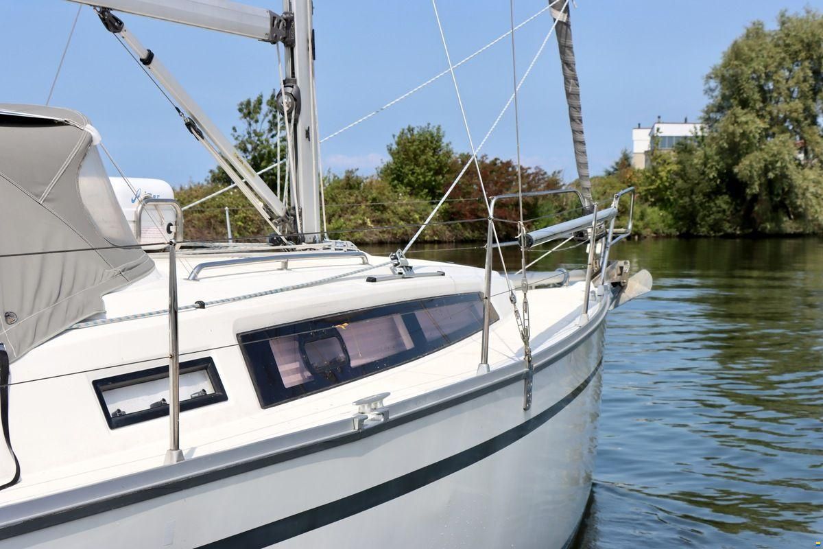 Bavaria 33 Cruiser