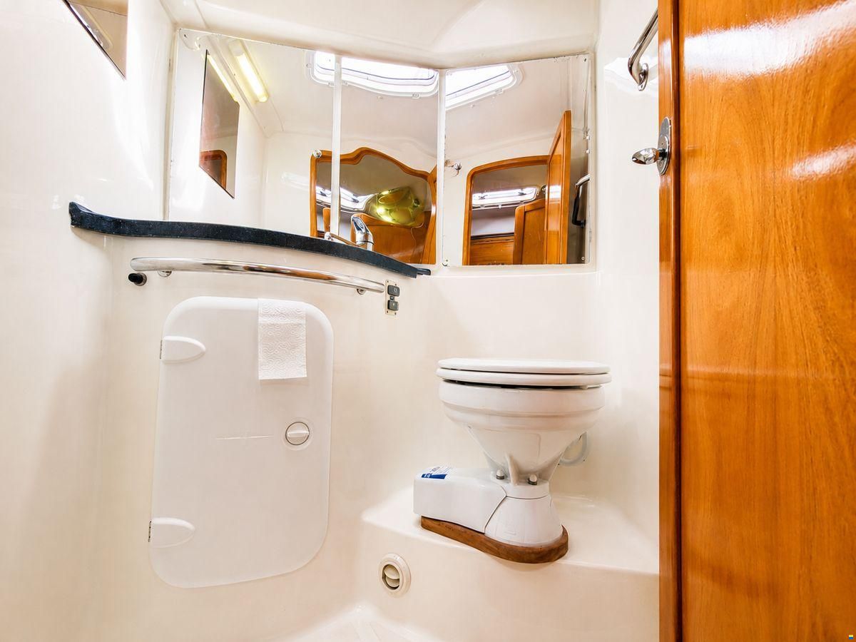 Bavaria 42-3 Custom Line