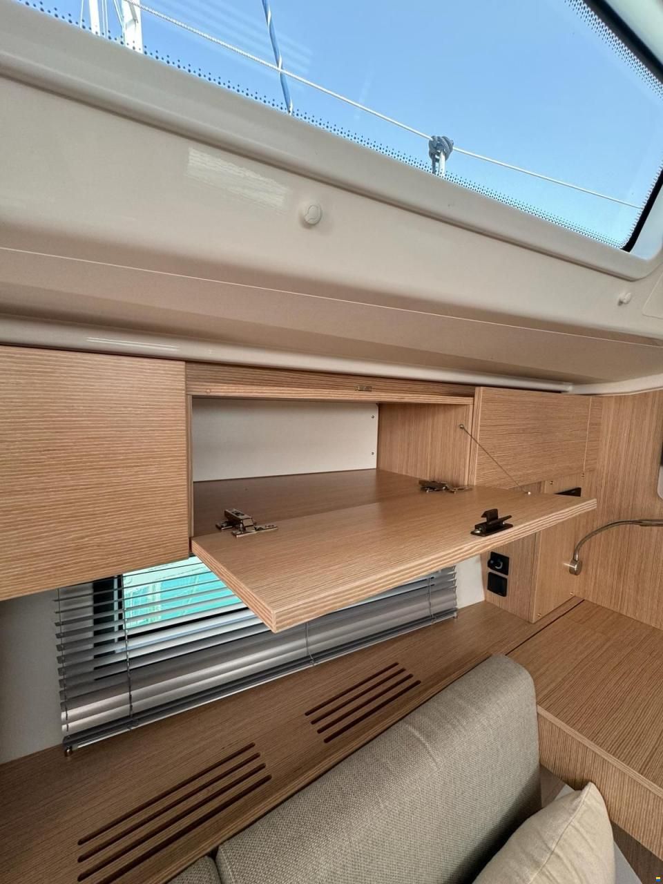 Bavaria C42