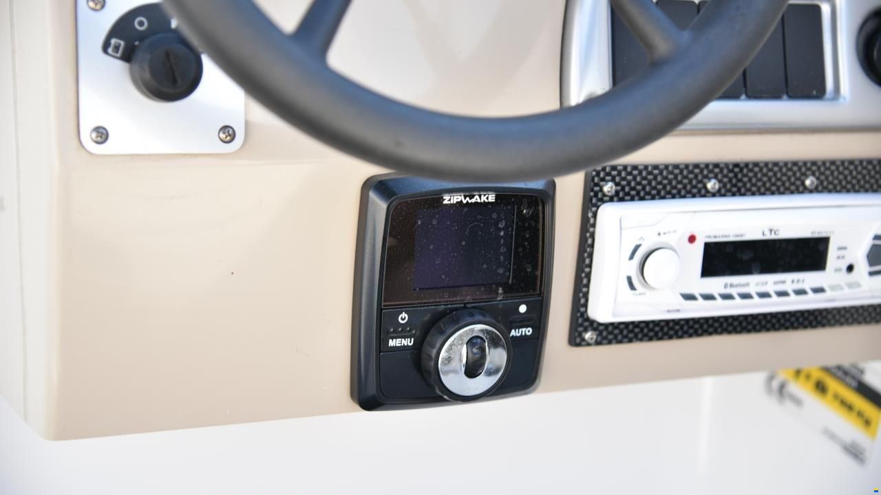 Campion 552i