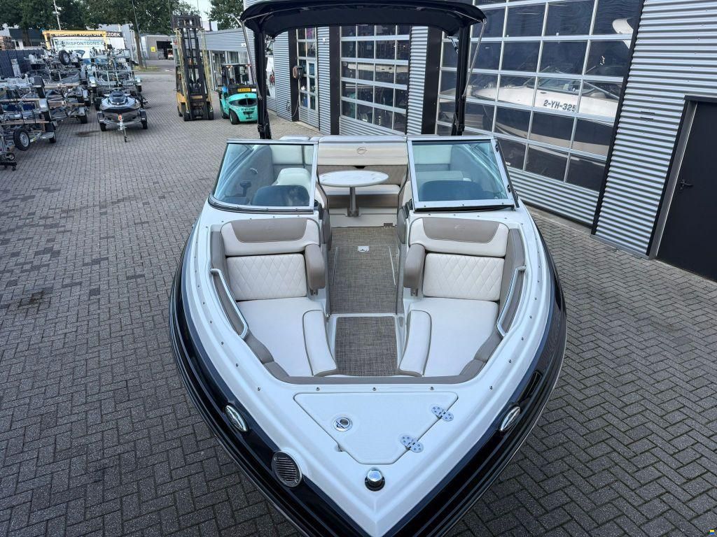 Crownline 225 SS