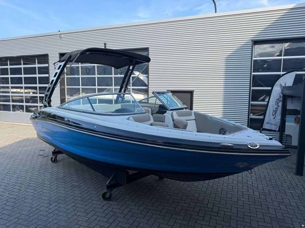 Crownline 225 SS