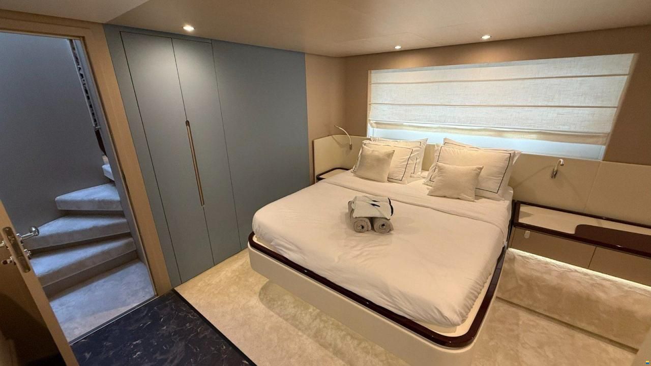 Azimut 68 FLY - MODEL 2024