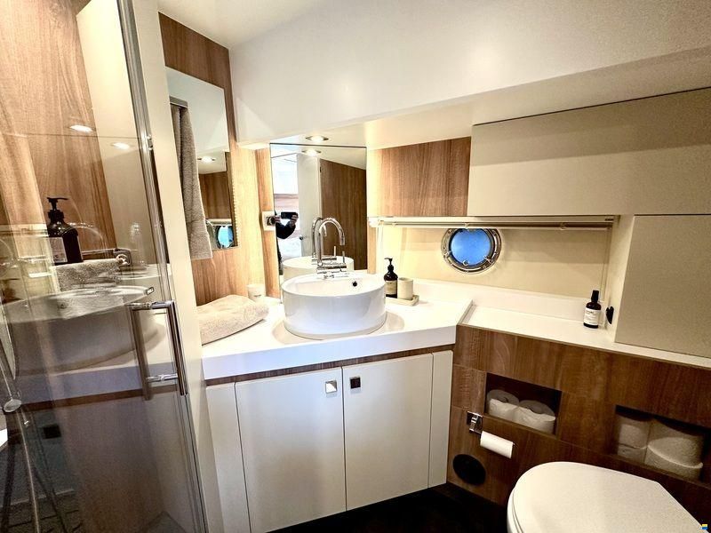 Cranchi T43 Eco Trawler