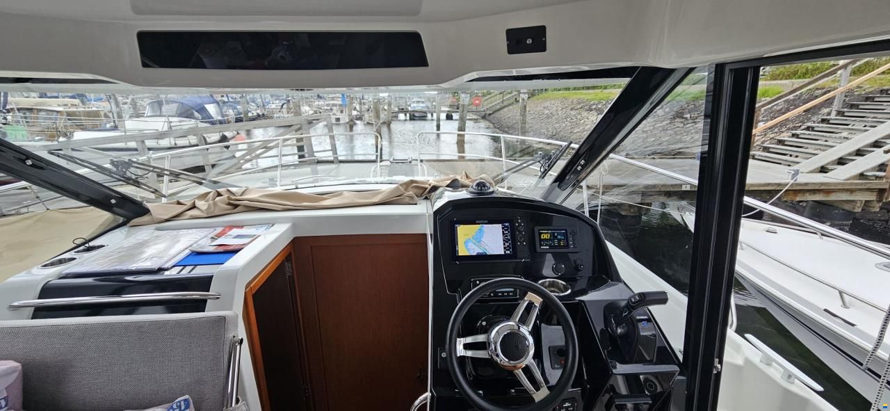 Jeanneau Motorboot Merry Fisher 895, Baujahr 2017