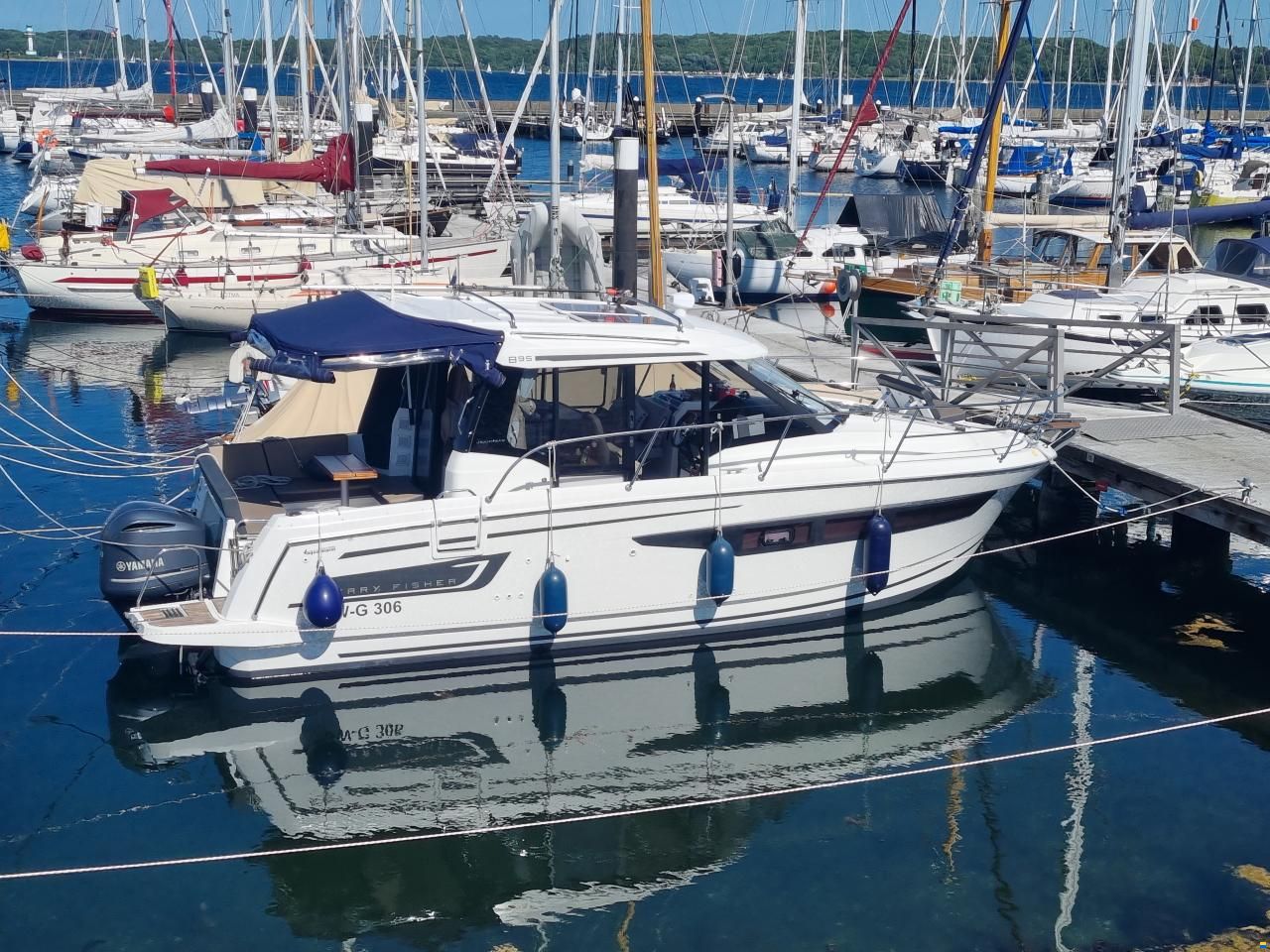 Jeanneau Motorboot Merry Fisher 895, Baujahr 2017