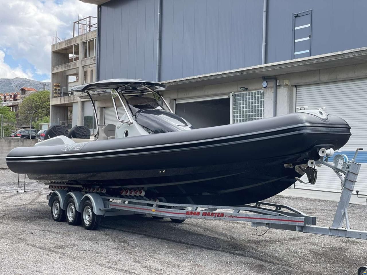 SACS Strider 10