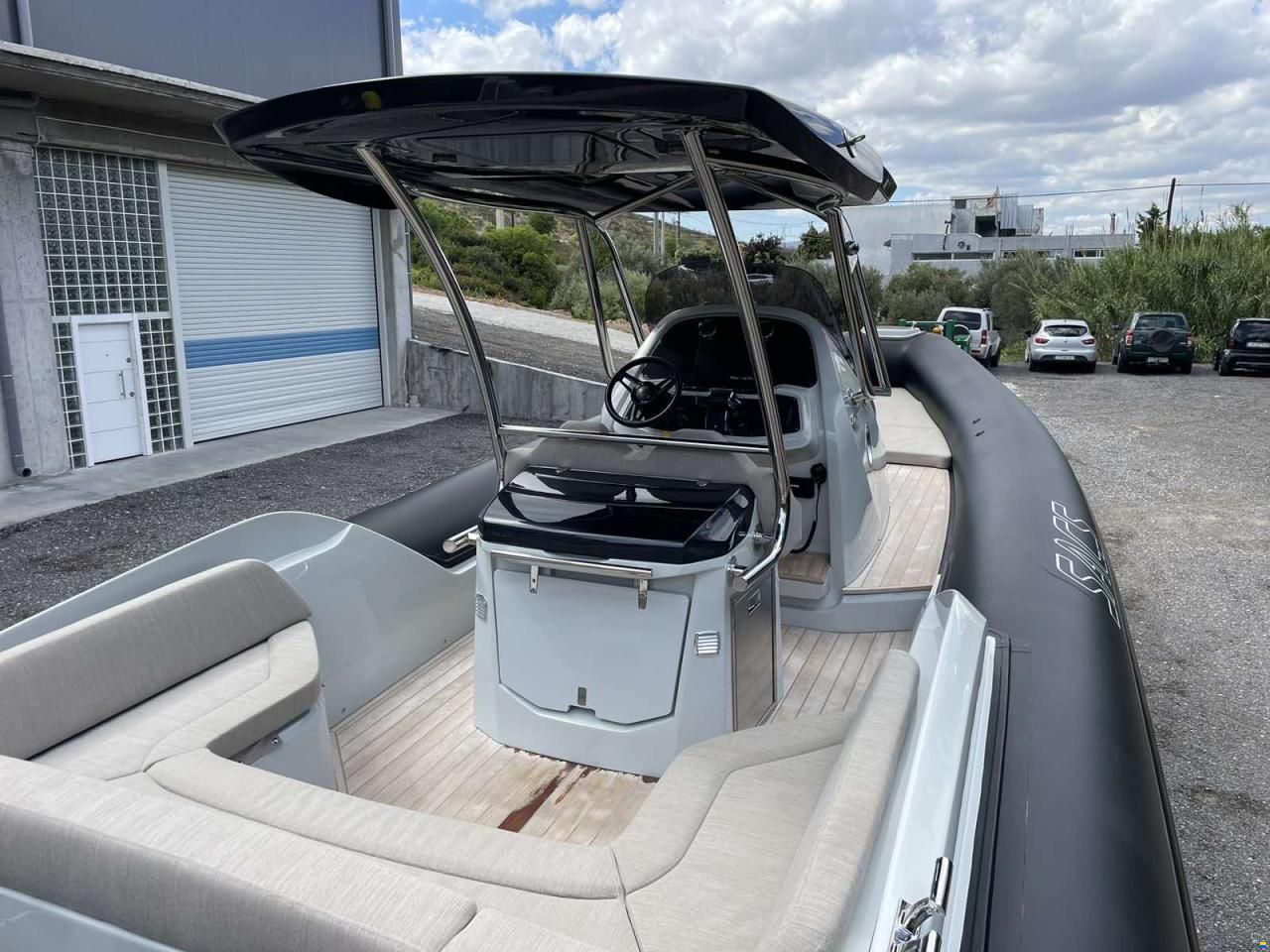 SACS Strider 10