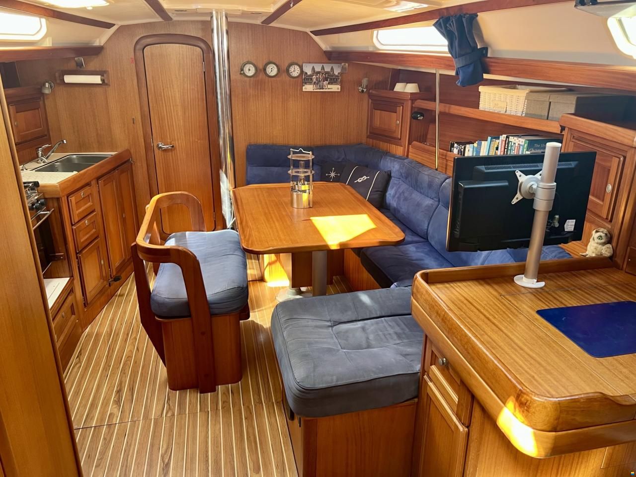 Dufour 38 Classic