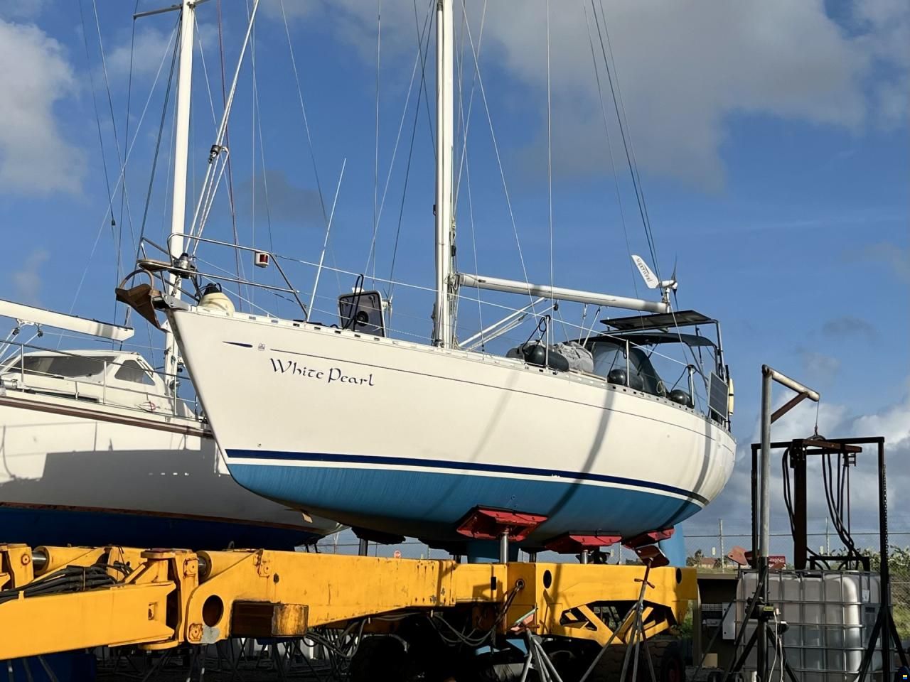 Dufour 38 Classic