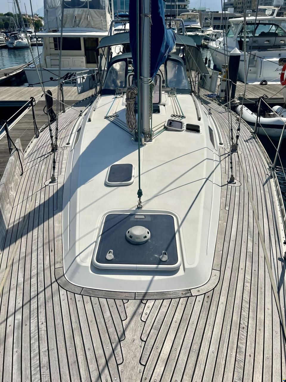 Dufour 38 Classic