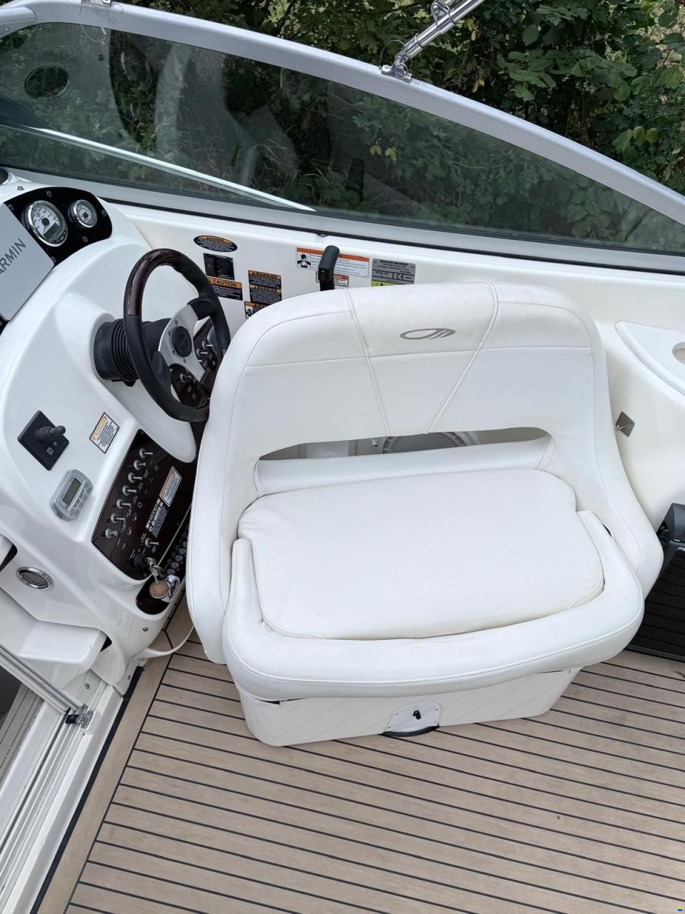 Maxum 2700 SE