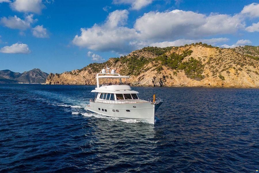 Sasga Yachts Menorquin 68 Flybridge