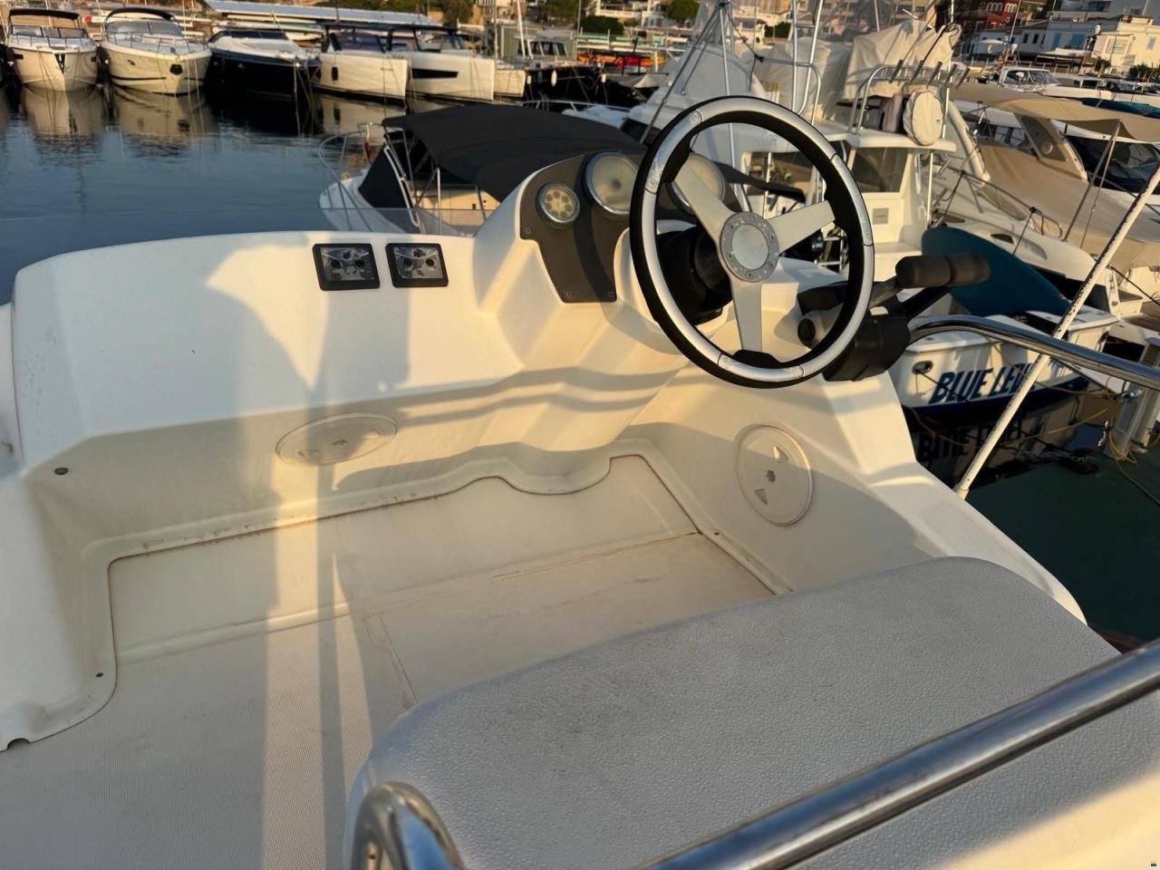 Beneteau Antares 8.80