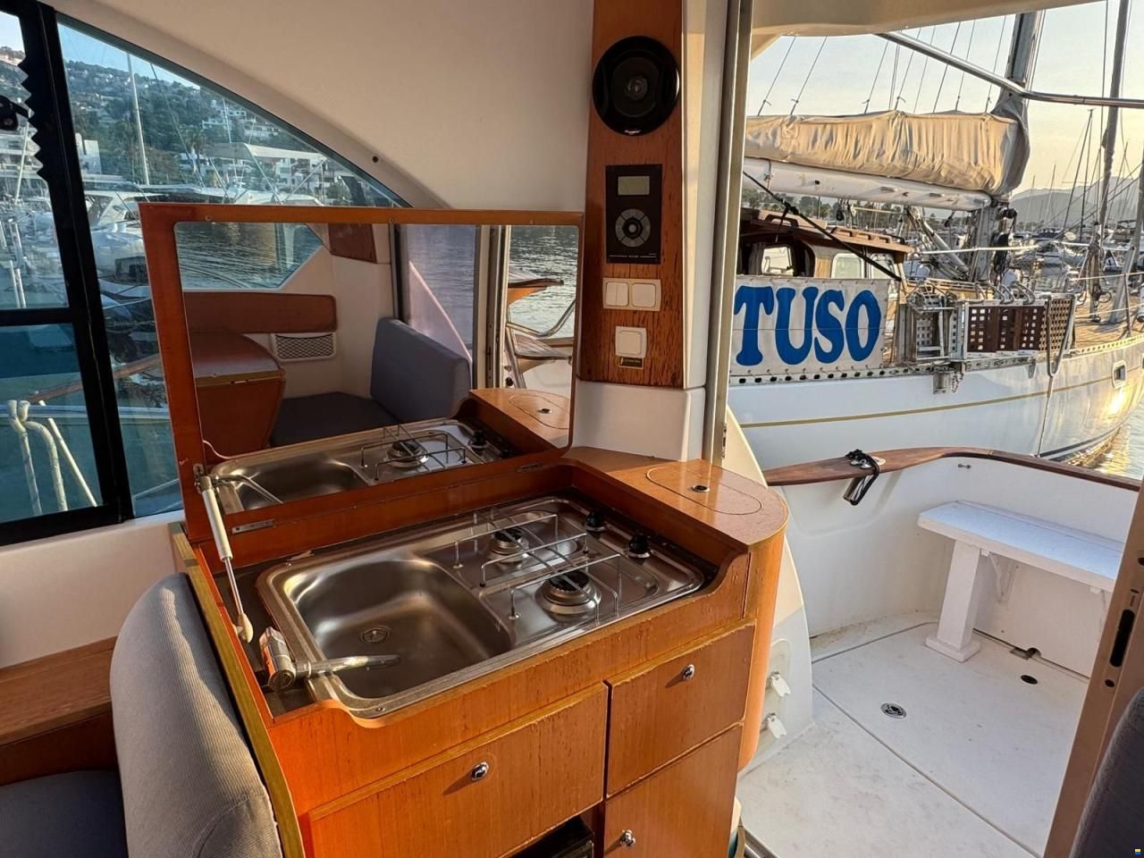 Beneteau Antares 8.80