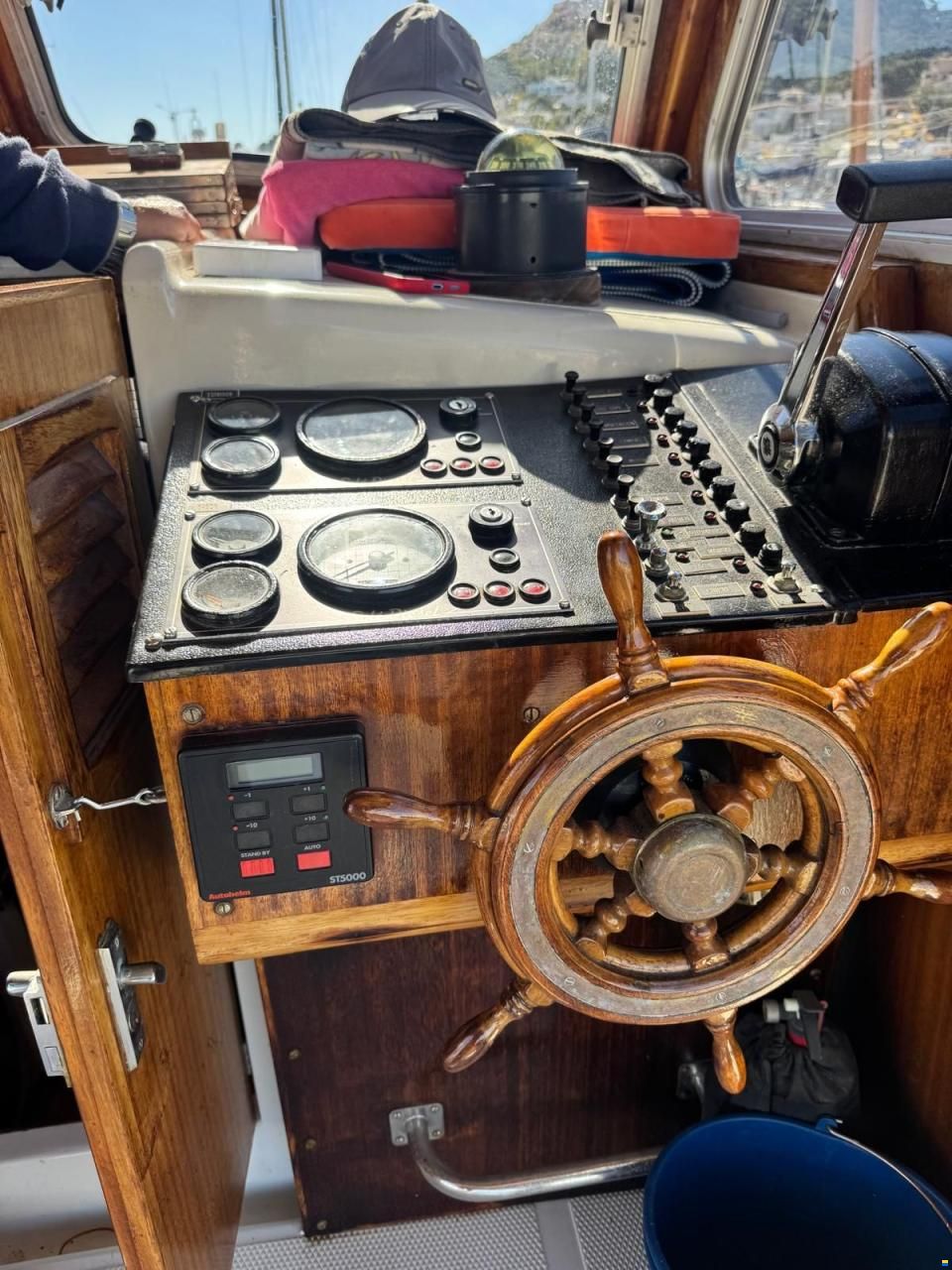 Copino 44