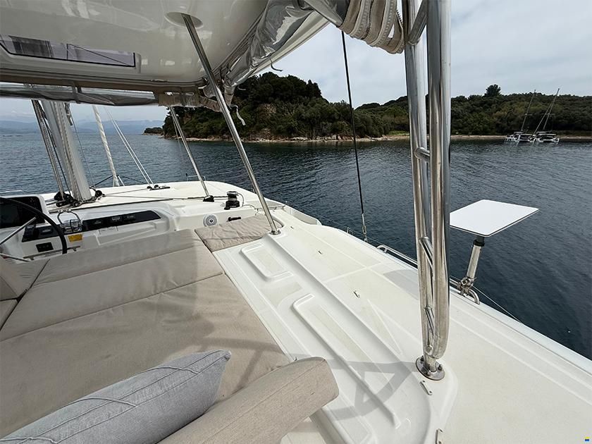 Lagoon 46