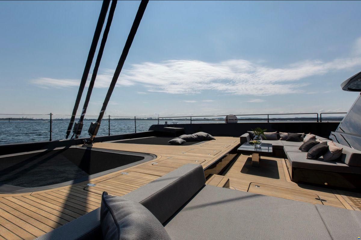 Sunreef 80 Sailing