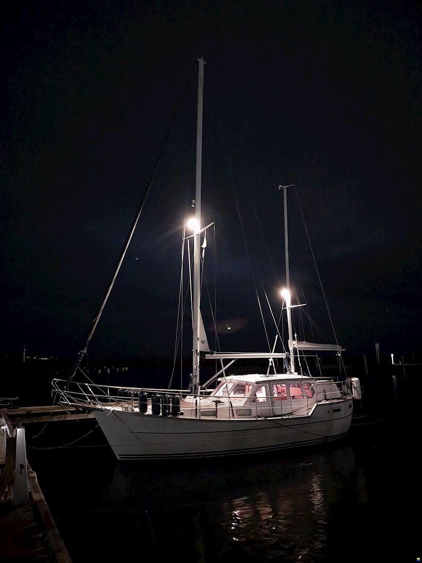 Nauticat 331
