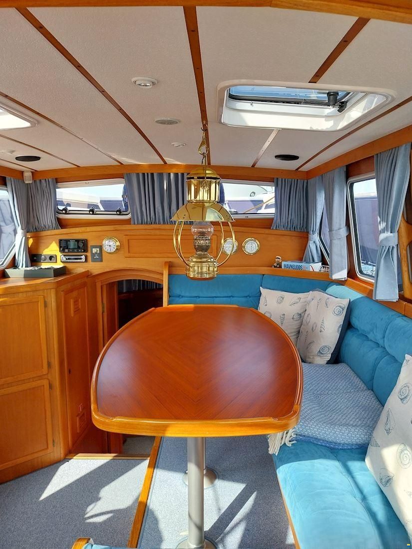 Nauticat 331