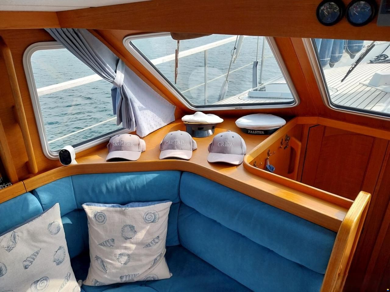 Nauticat 331